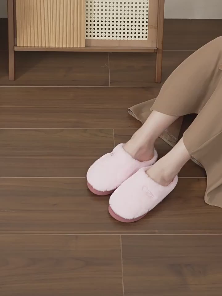 Chaussons « SPORT » en Peluche – Ultra-Doux, Chauds et Confortables